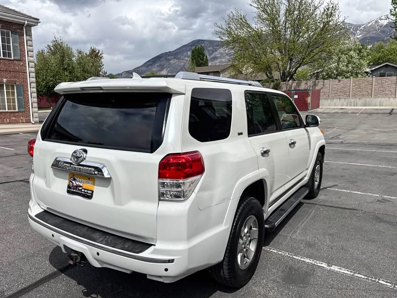 
								2012 Toyota 4Runner SR5 full									