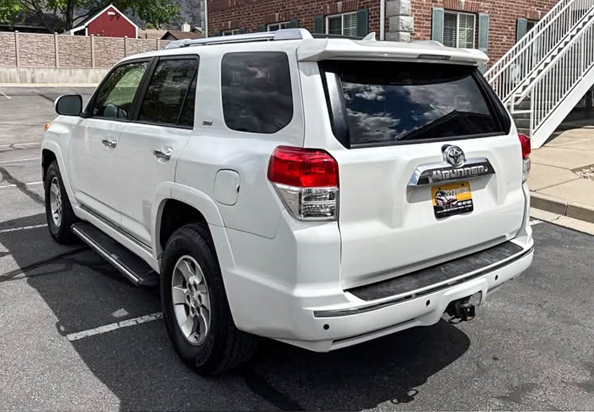 
								2012 Toyota 4Runner SR5 full									