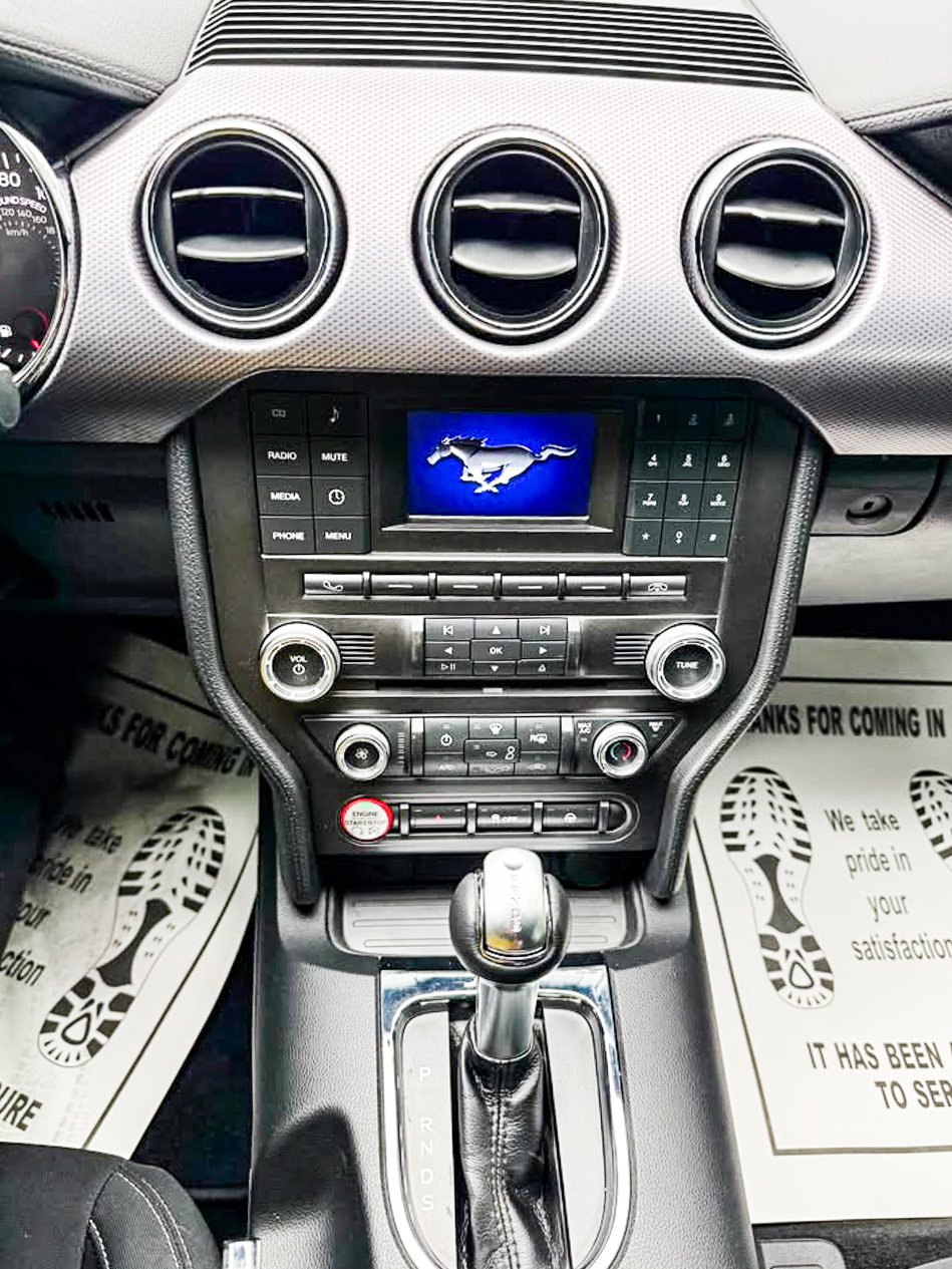 
								2017 Ford Mustang GT 5.0 Coupe full									