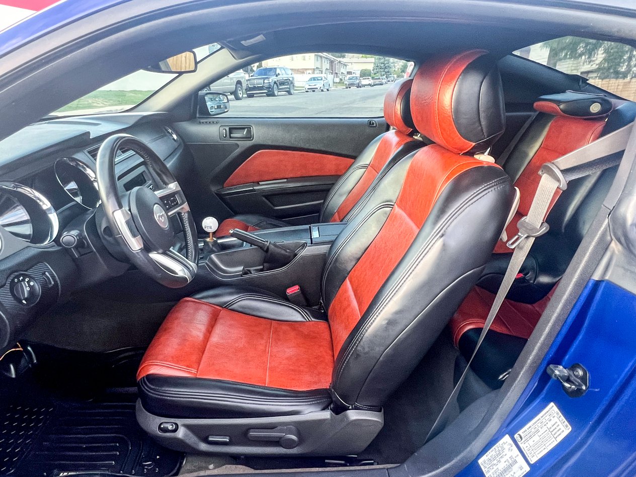 2014 Ford Mustang GT - Photo 9