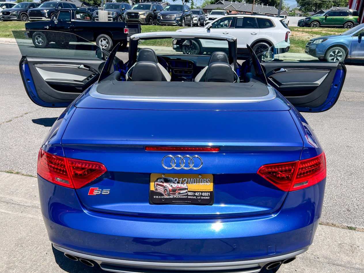 
								2015 Audi S5 Premium Plus Convertible 2D full									