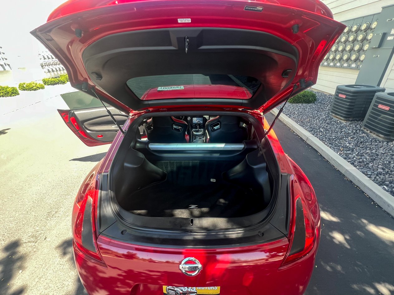 
								2014 Nissan 370Z Sport Coupe 2D full									