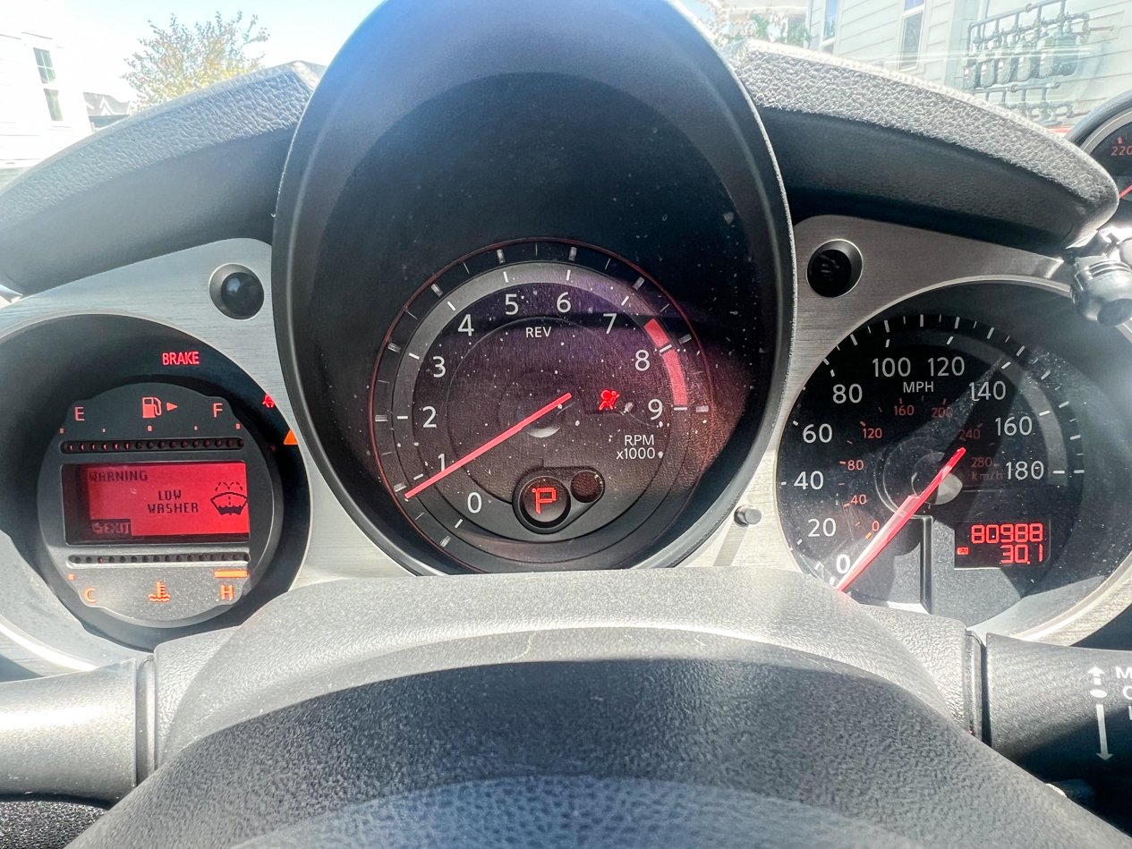 
								2014 Nissan 370Z Sport Coupe 2D full									