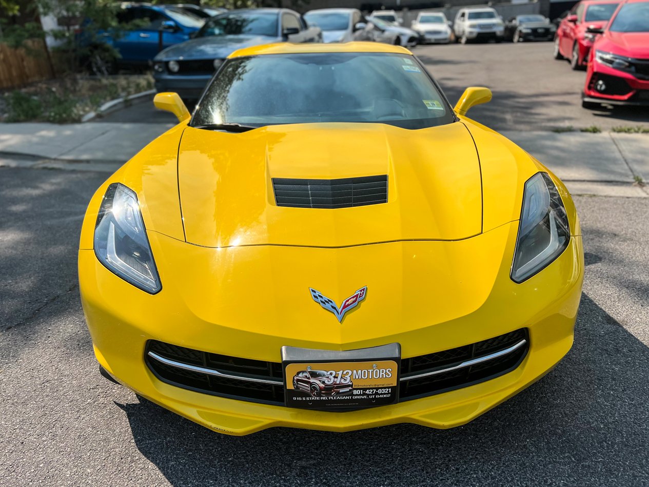 
								2014 Chevrolet Corvette Stingray Coupe 2D full									