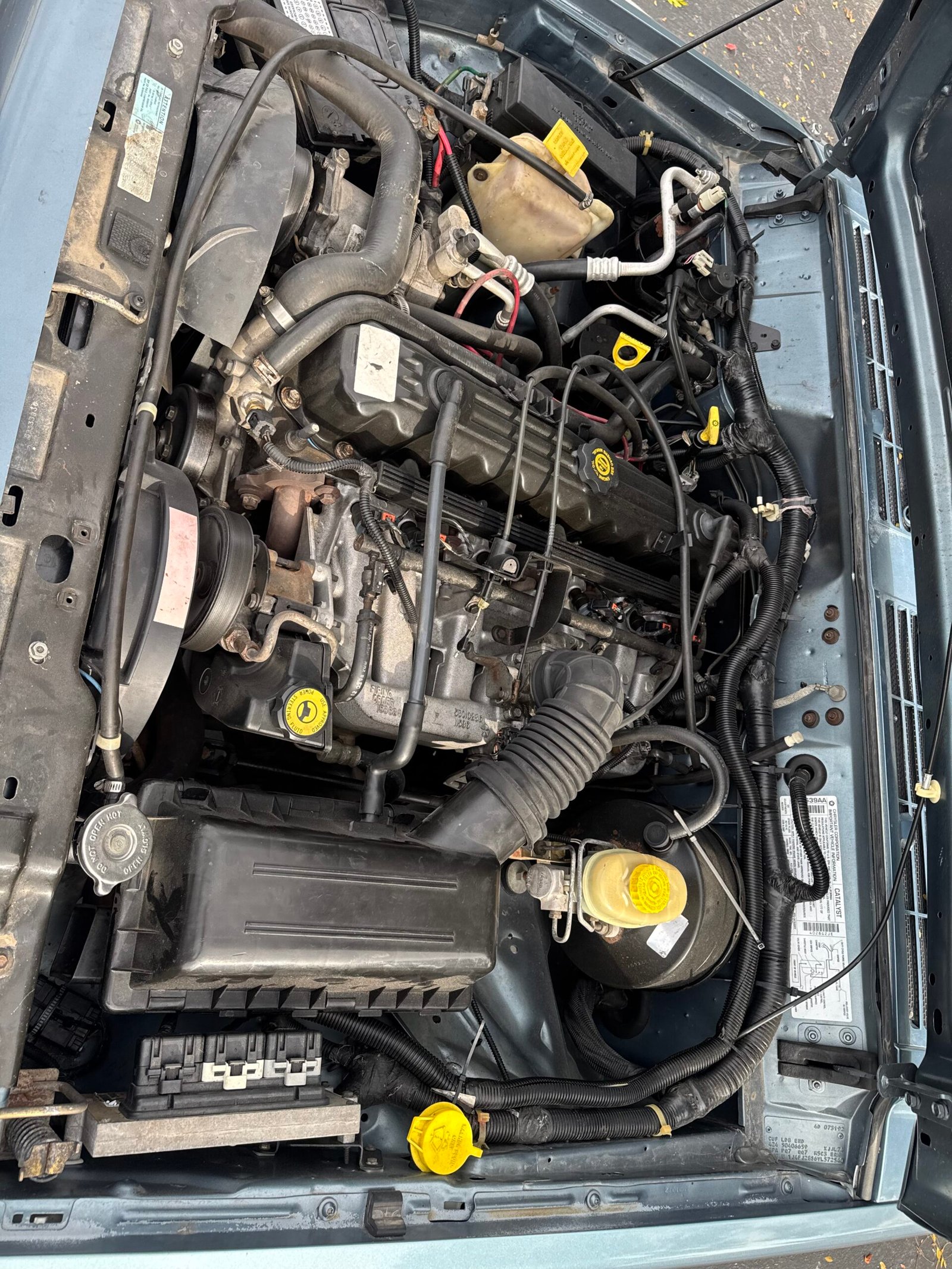 
								1997 jeep Cherokee full									